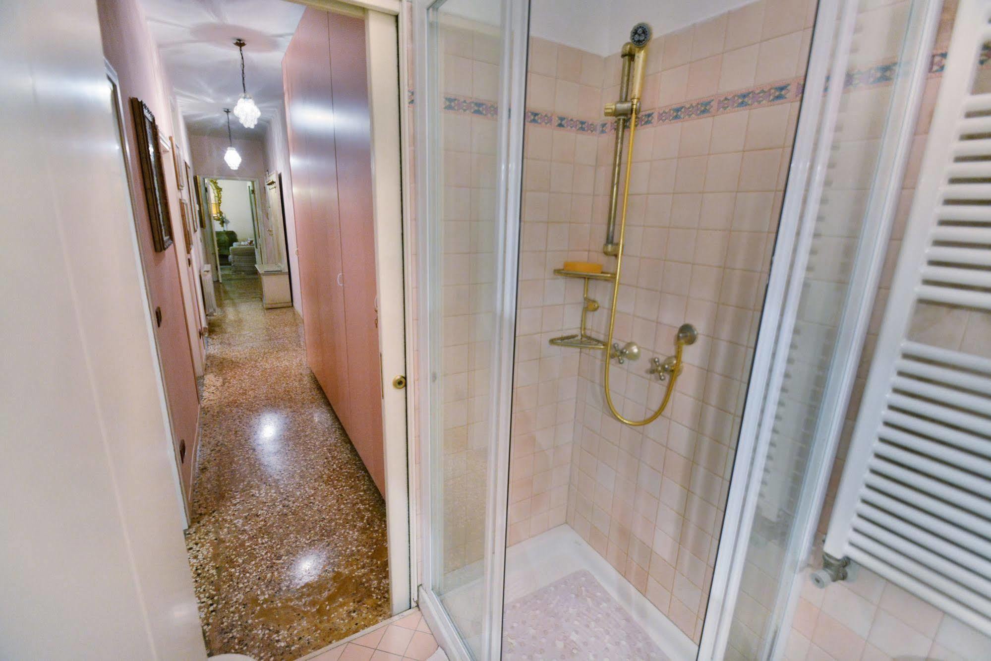 Ve.N.I.Ce. Cera Casa Del Sol Appartement Venetië Buitenkant foto
